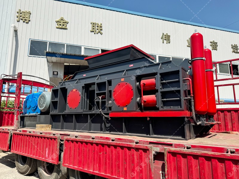 液壓對輥制砂機的液壓系統主要起到哪些作用？